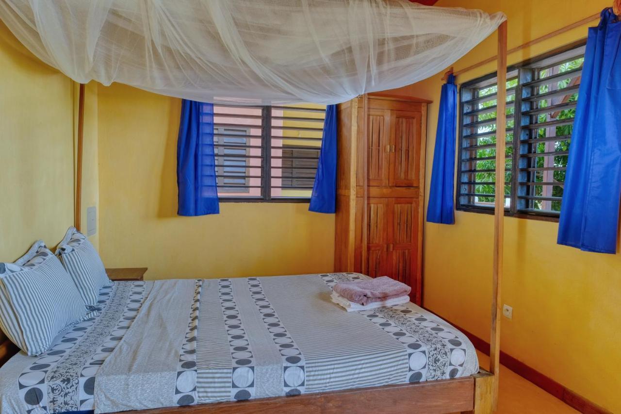 Colibri Lodge Ambatoloaka  Kültér fotó