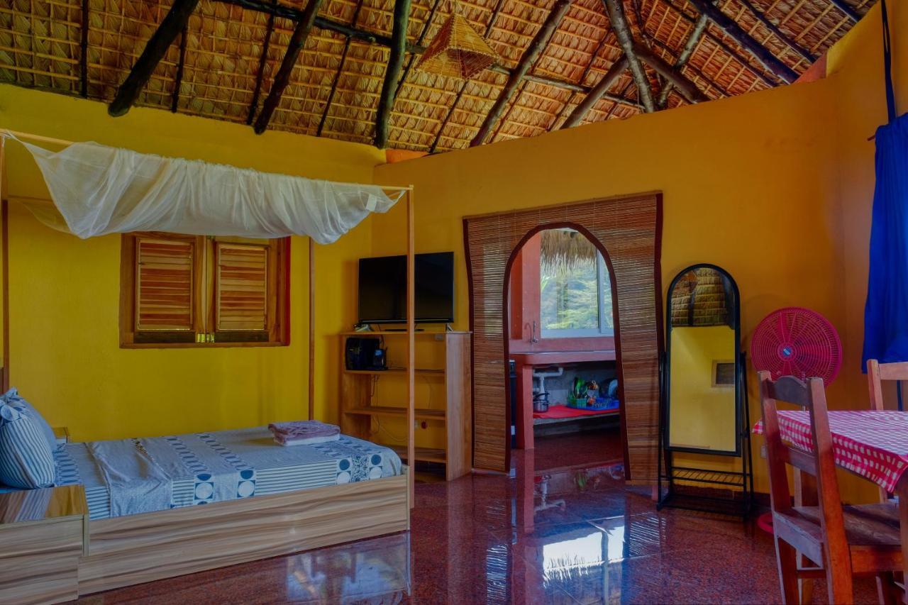 Colibri Lodge Ambatoloaka  Kültér fotó
