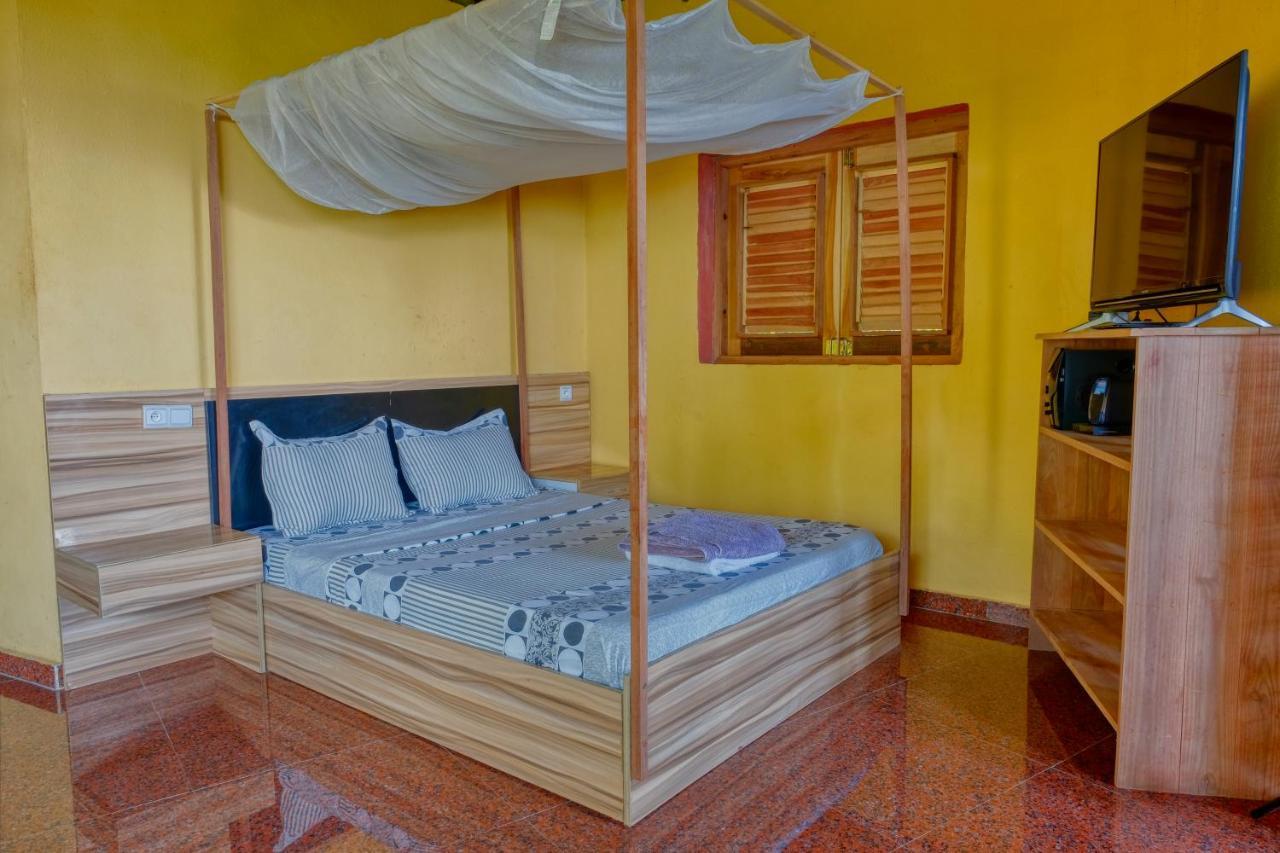 Colibri Lodge Ambatoloaka  Kültér fotó