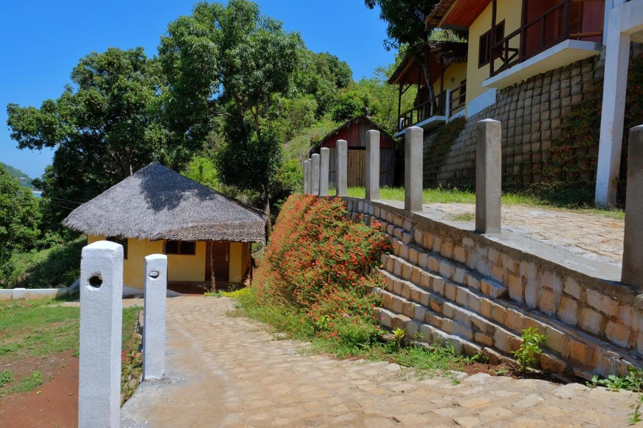 Colibri Lodge Ambatoloaka  Kültér fotó