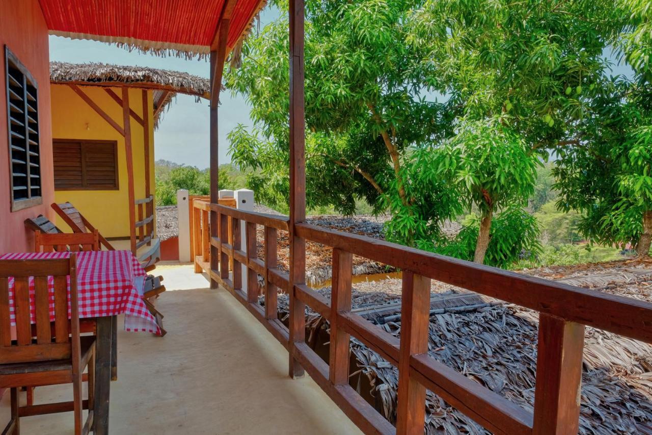 Colibri Lodge Ambatoloaka  Kültér fotó
